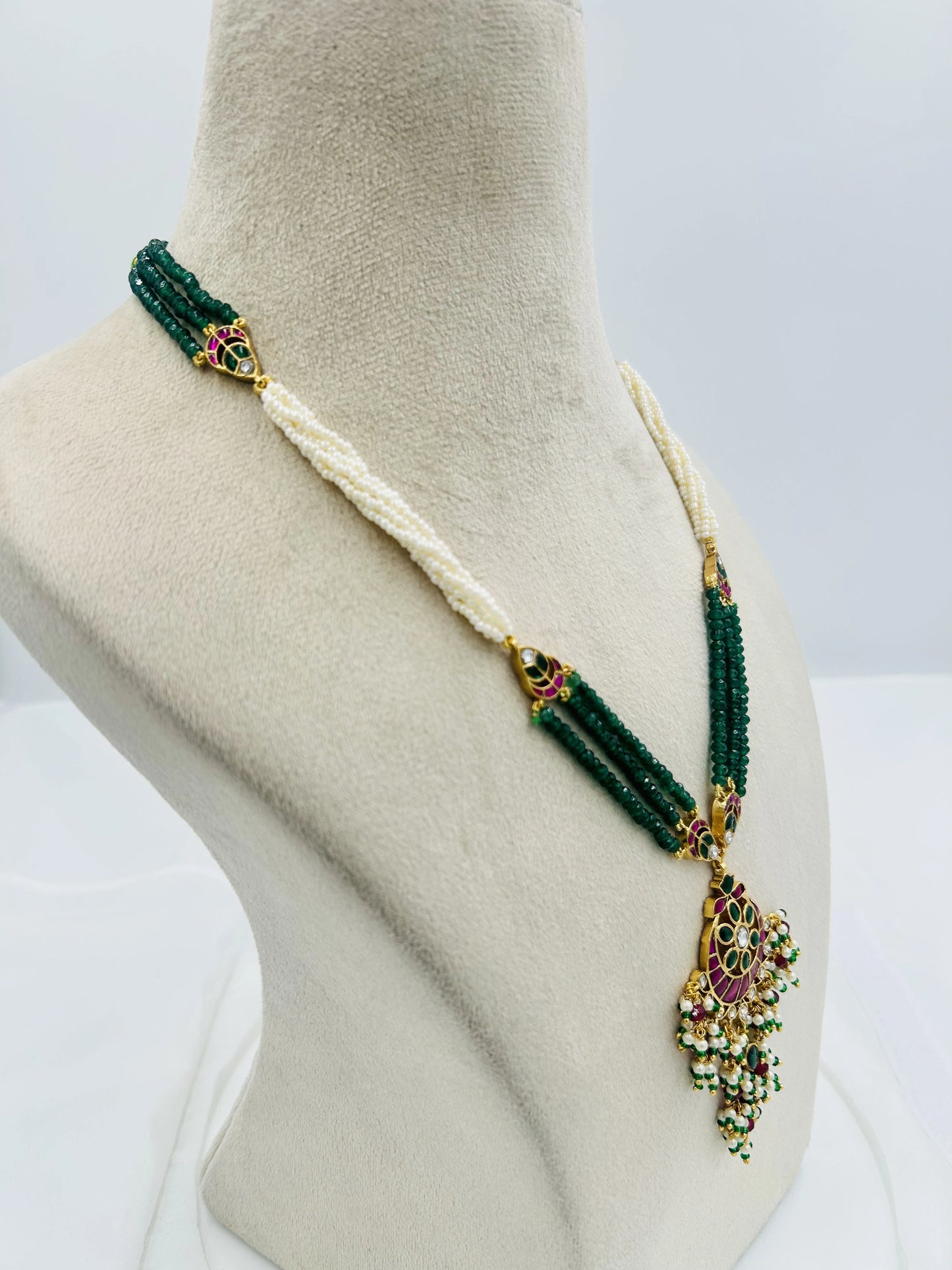 Jadau Kundan harams