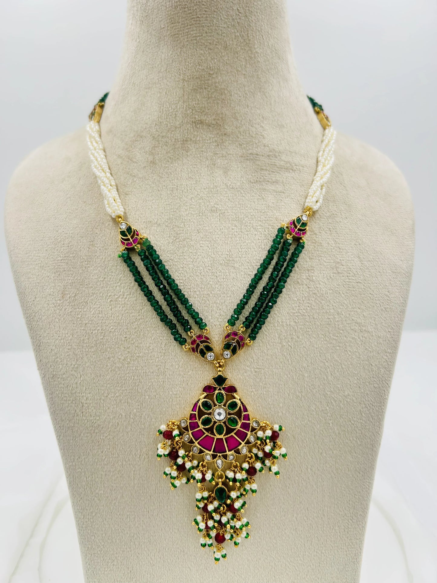 Jadau Kundan harams