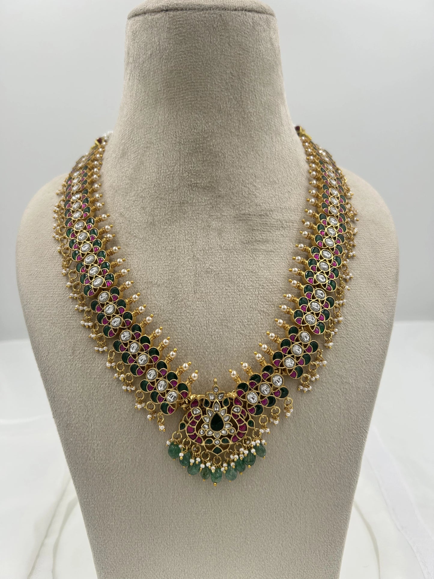 JADAU KUNDAN NECKLACE