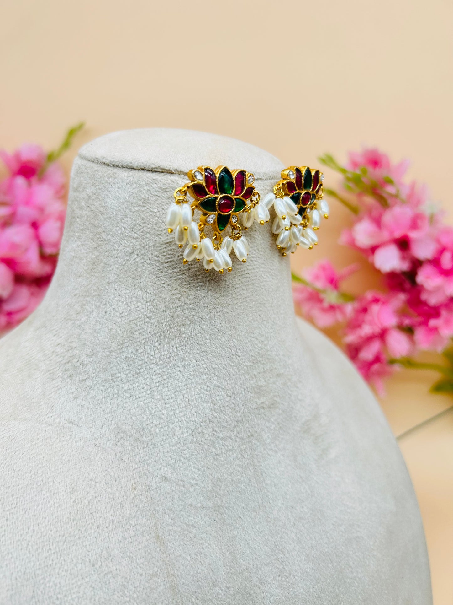 JADAU KUNDAN STUDS