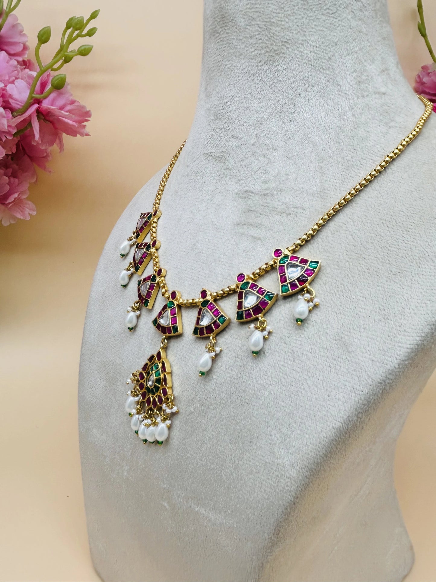 JADAU CHAND KUNDAN NECKLACE