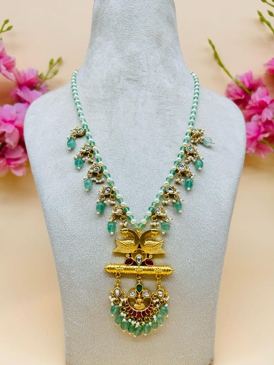 LAXMI KUNDAN NECKLACE SET