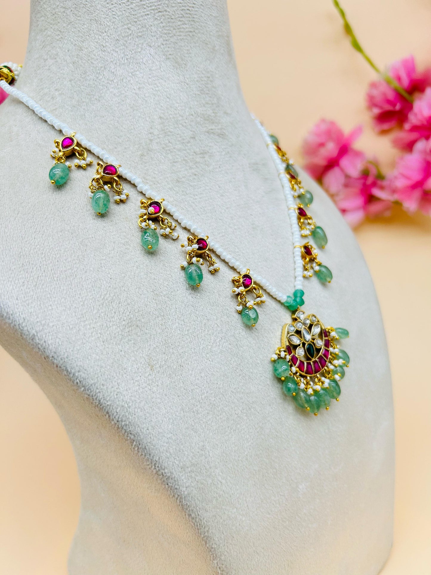 SINGLE LAYER CHAND NECKLACE