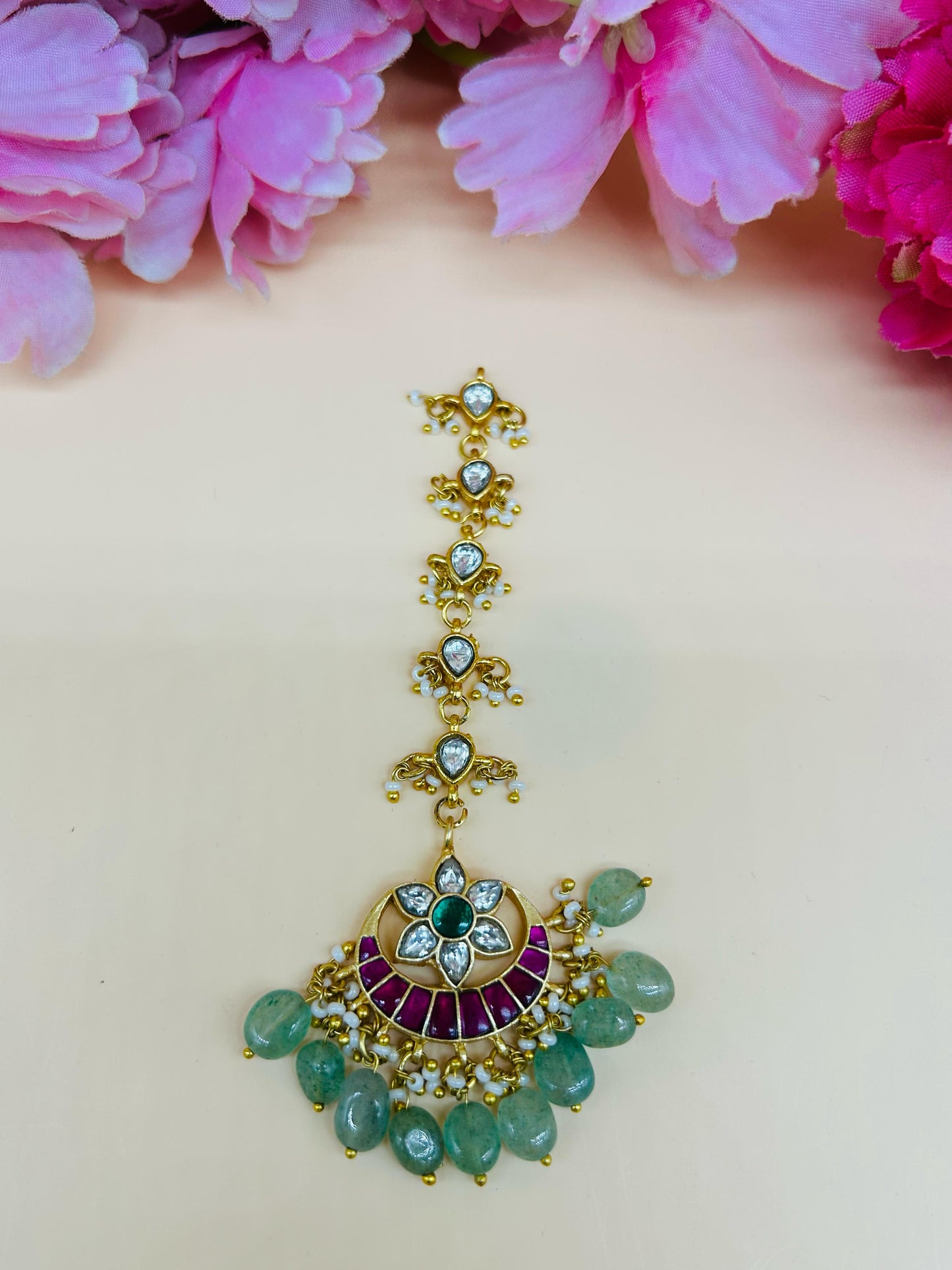 CHAND TIKA
