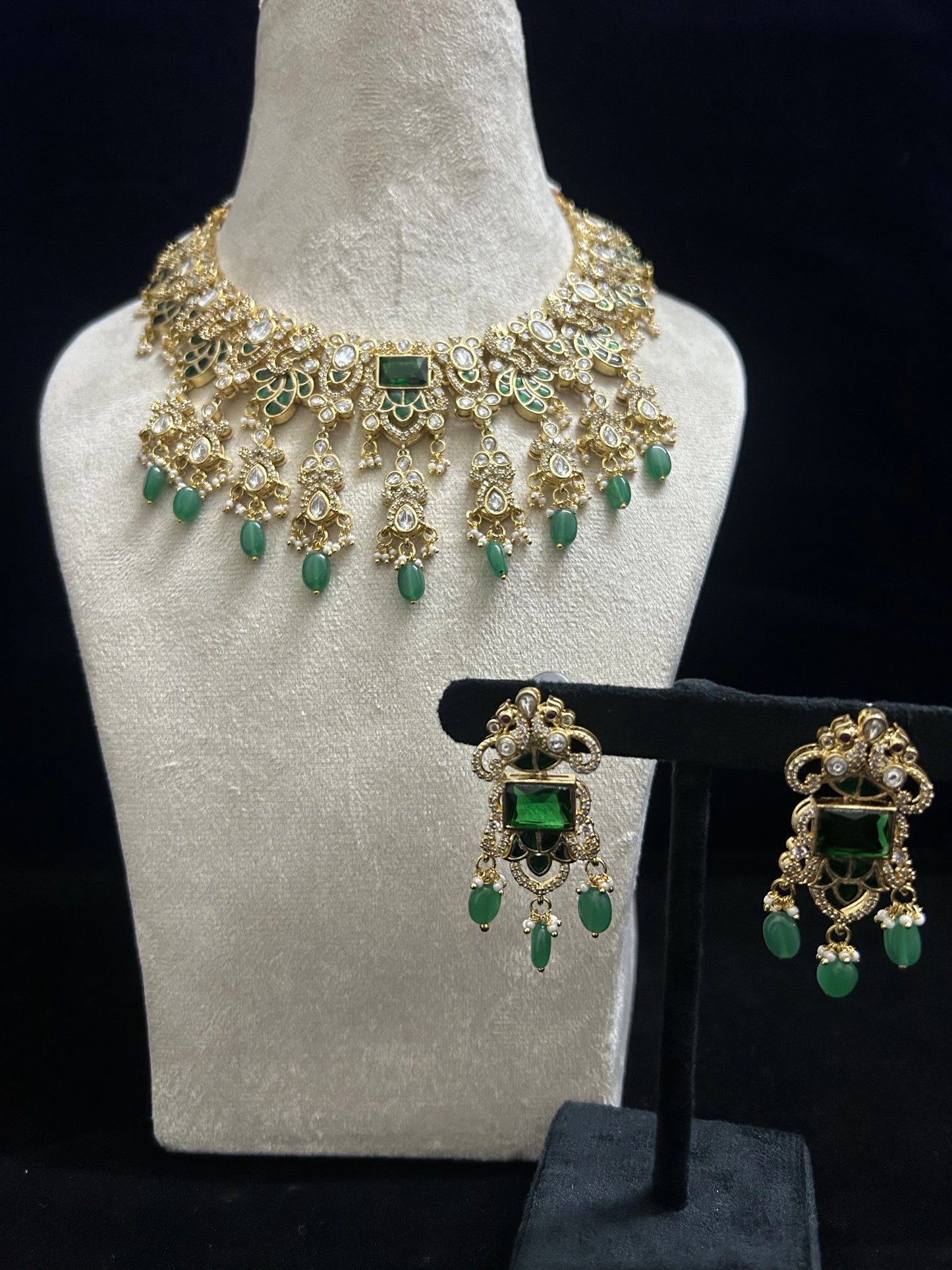 JADAU AND AD NECKLACE SET