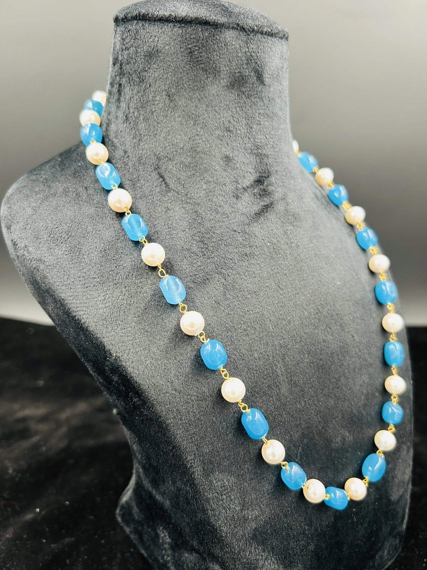 AATI SINGLE LINE NECKLACE