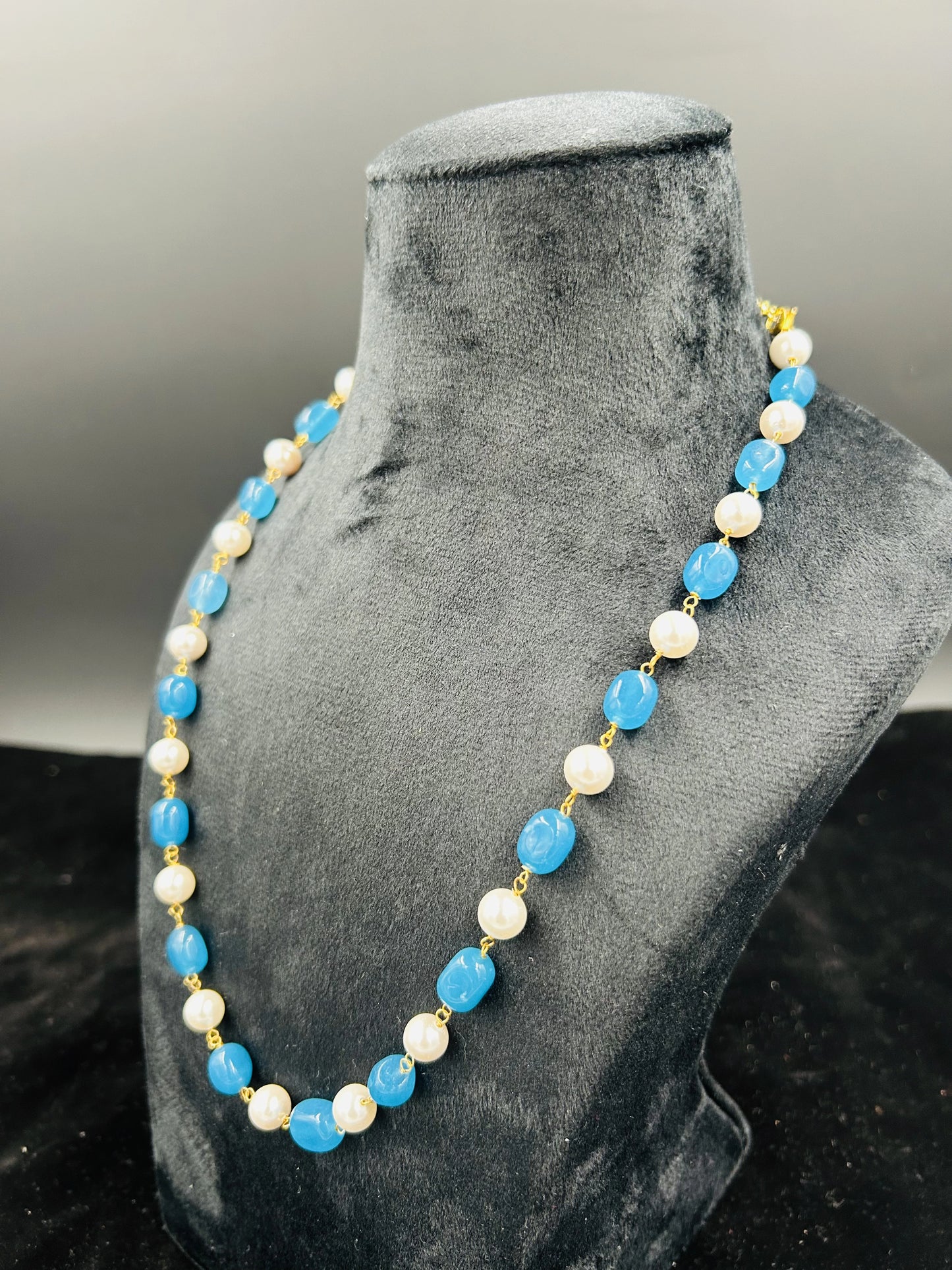 AATI SINGLE LINE NECKLACE