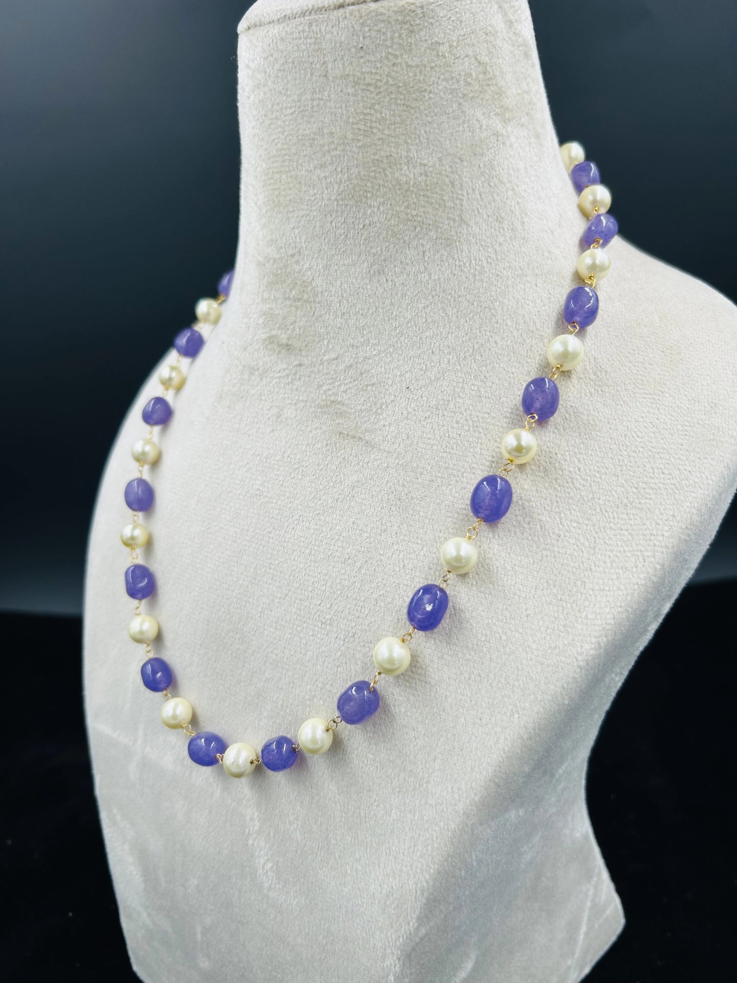 AATI SINGLE LINE NECKLACE