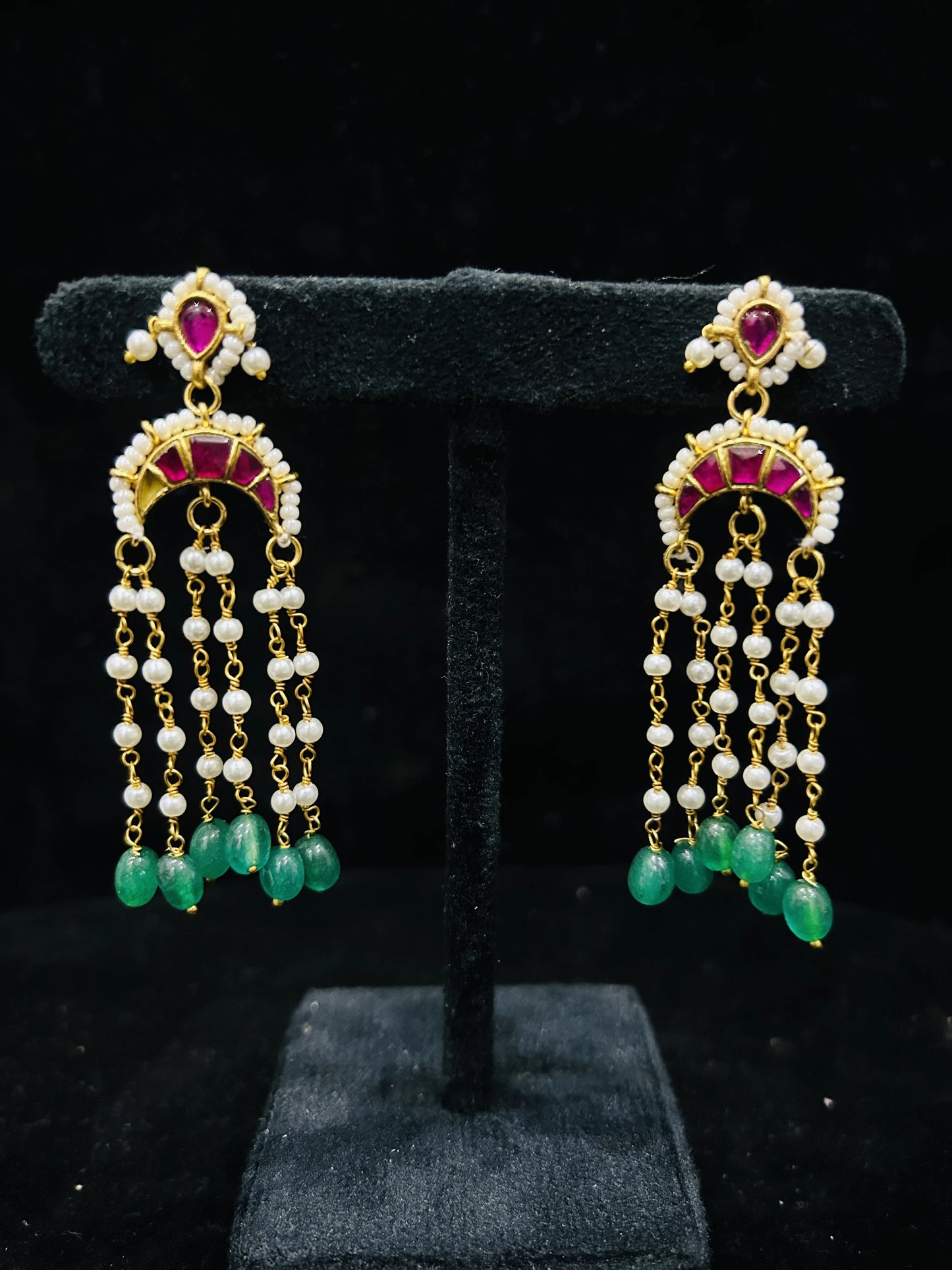 SMALL DESIGNER CHAIN EARRINGS