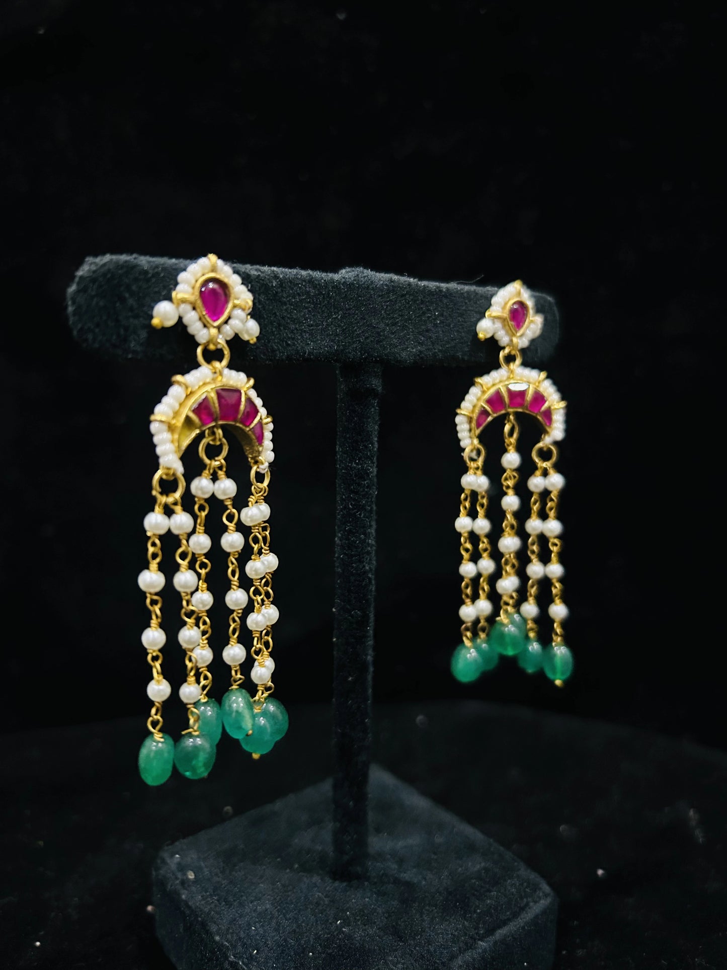 SMALL DESIGNER CHAIN EARRINGS