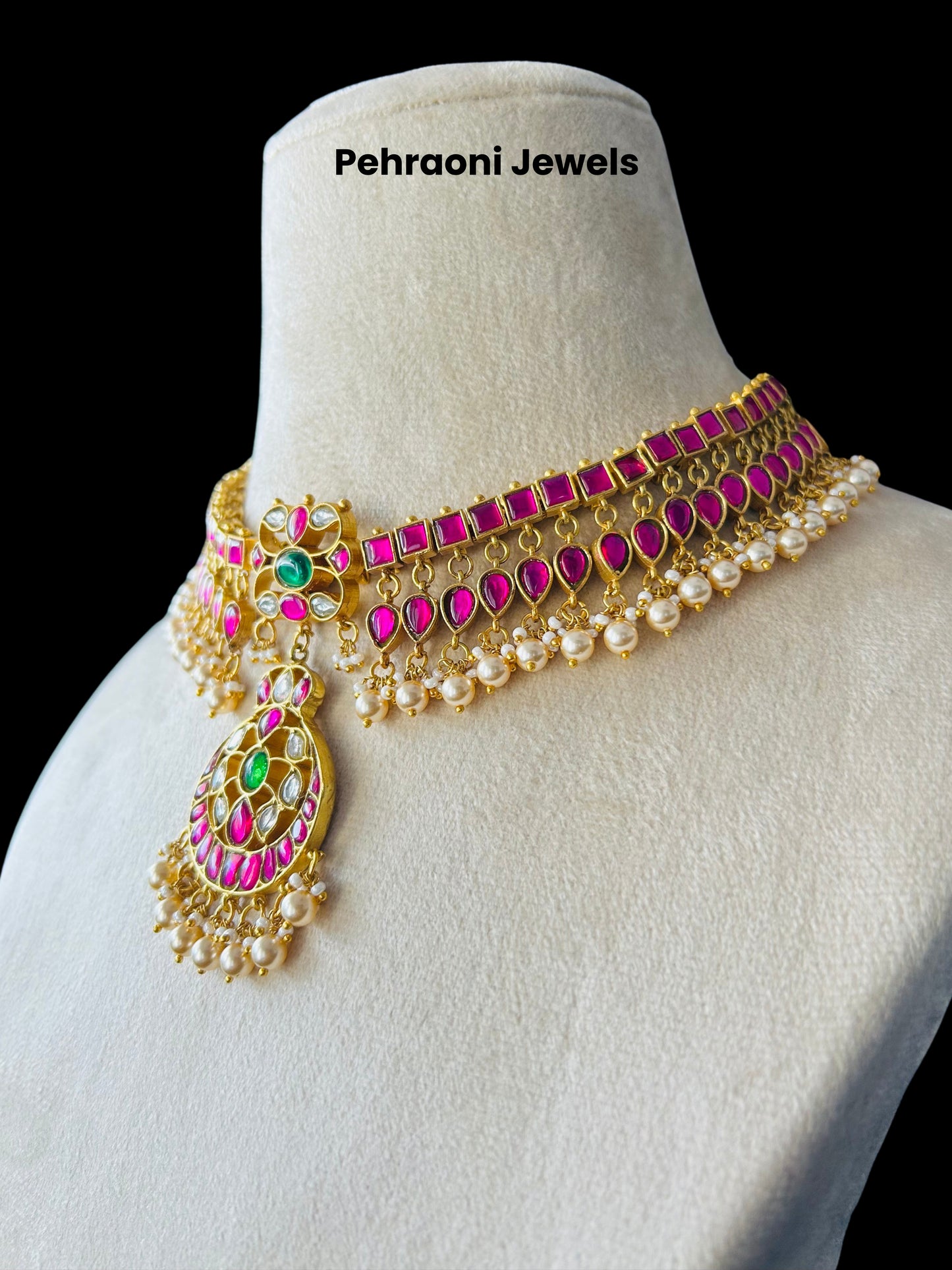 KUNDAN NECKLACE SET